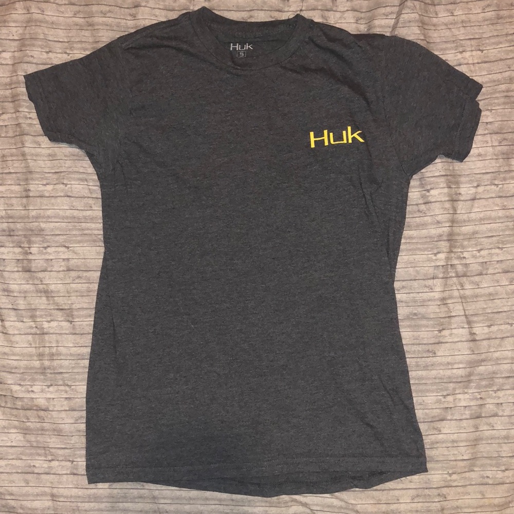 Sold!Gray Graphic Shirt Small